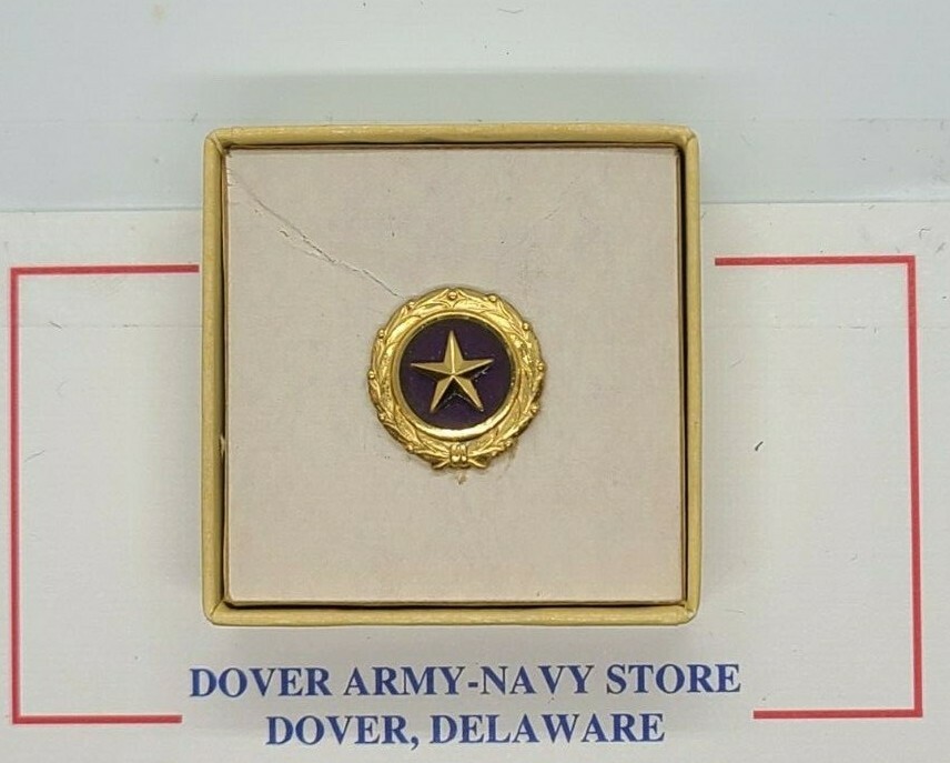 WWII KIA GOLD STAR NEXT OF KIN LAPEL PIN VINTAGE MOTHER’S PIN