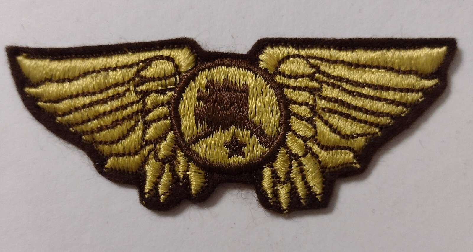 UNKNOWN FOREIGN CLOTH WING INSIGNIA – STYLE 3:KY22-6