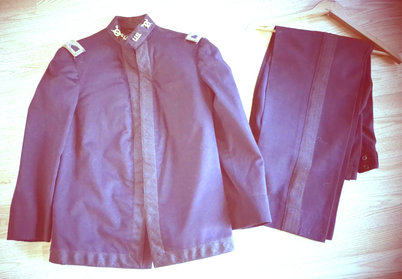 1880-1900 U.S. ARMY OFFICER’S UNIFORM, COLONAL RANK W/INSIGNIA
