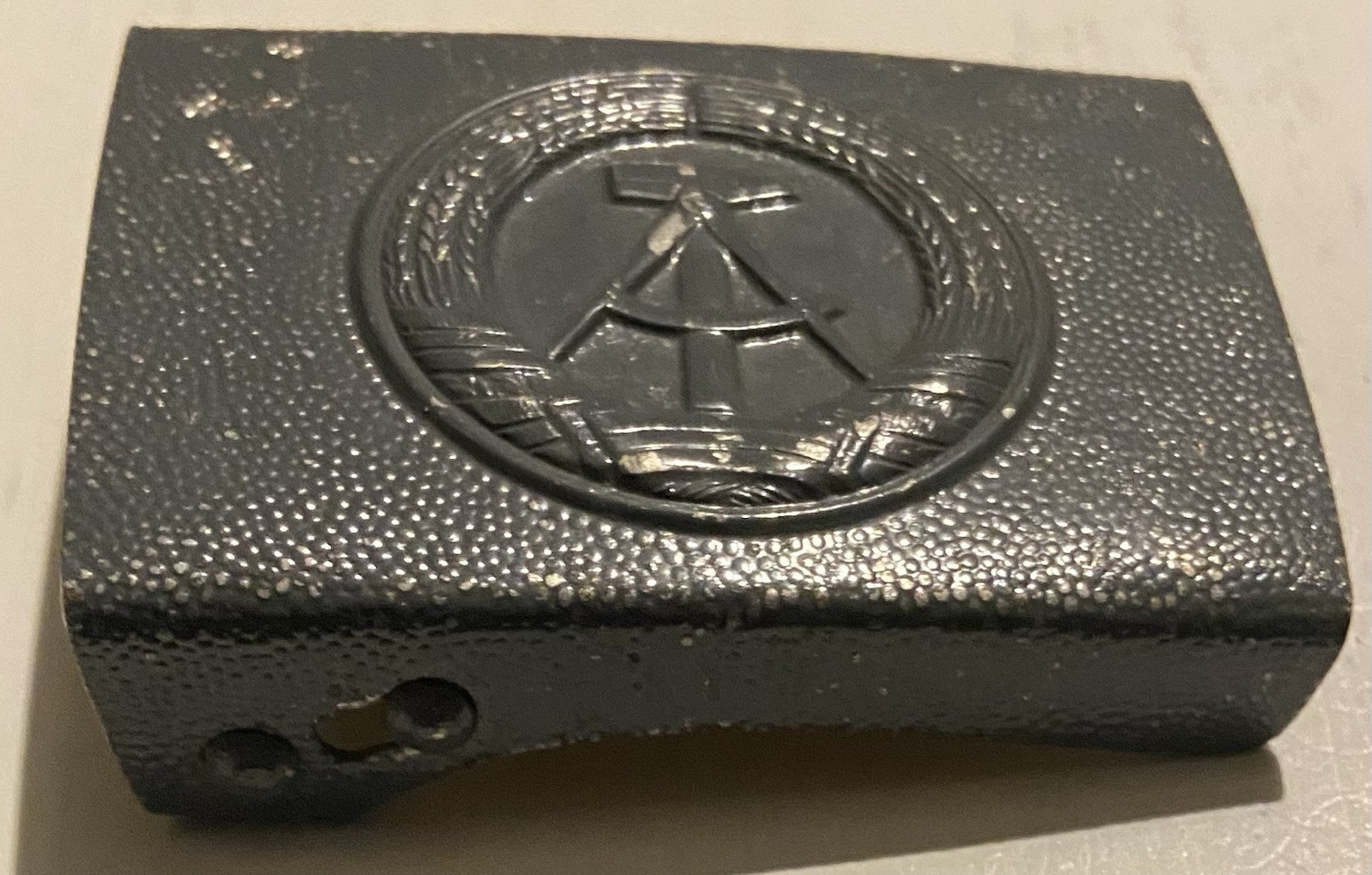 Cold War (East Germany) DDR NVA Belt Buckle (Grey) – Authentic