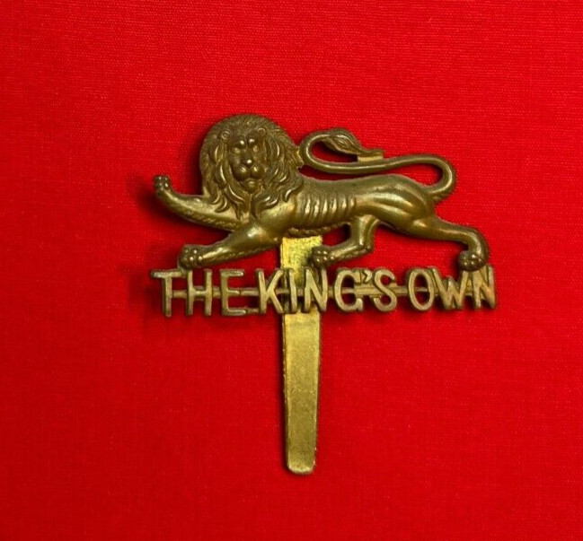 WWI The King’s Own Lancaster Regiment Cap Badge w/ Slider US SELLER