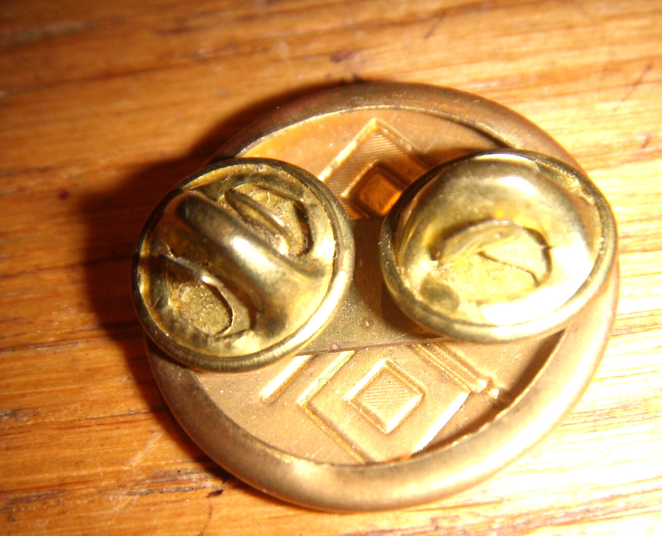 US Army Signal Corp Military Uniform Clutch Collar Disc Disk Unit Pin Insignia