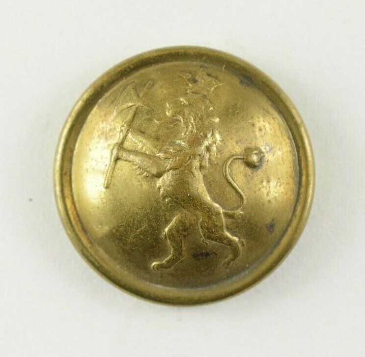 Early Norway Army Norwegian Button 3 E4AT