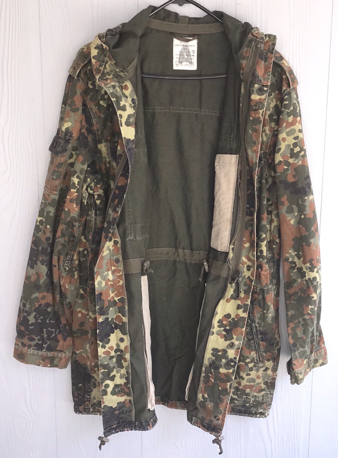 FLEKTARN CAMO FIELD JACKET, GERMAN SURPLUS, 1993 ISSUE, LG, COMPONENTS INTACT!