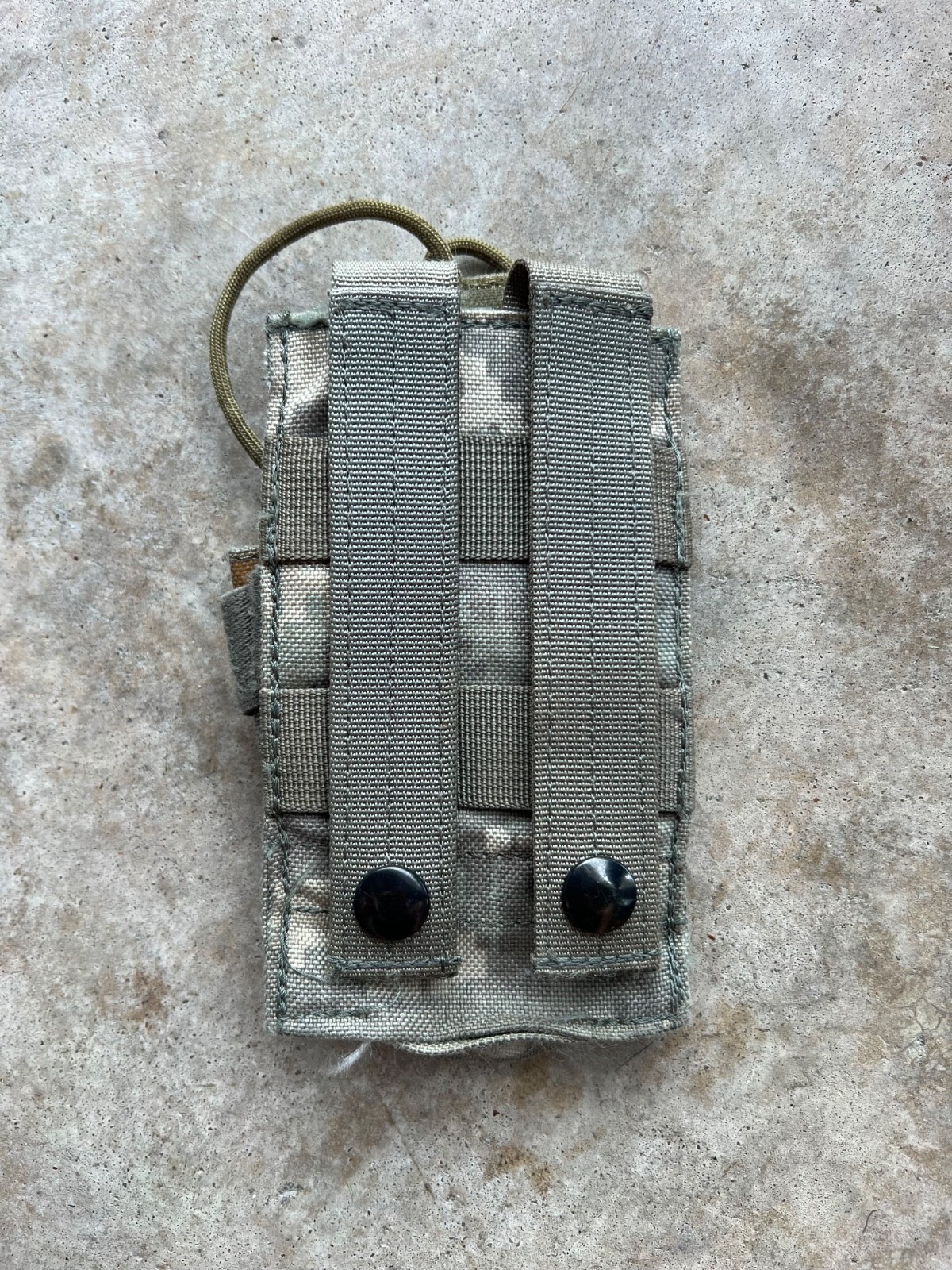 Small ACU radio pouch unknown brand gwot oldgen USGI