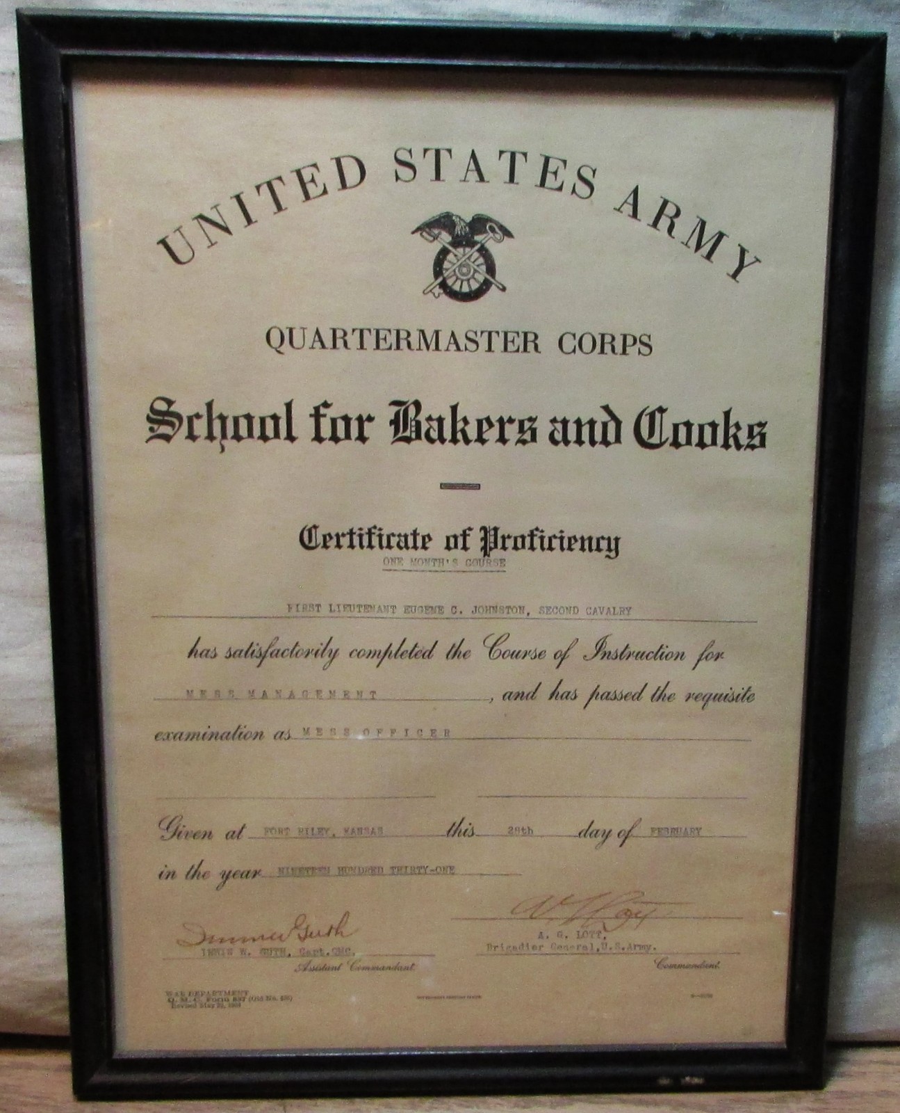 1931 U.S. ARMY QUARTERMASTER CORPS SCHOOL FOR BAKERS & COOKS FRAMED CERTIFICATE