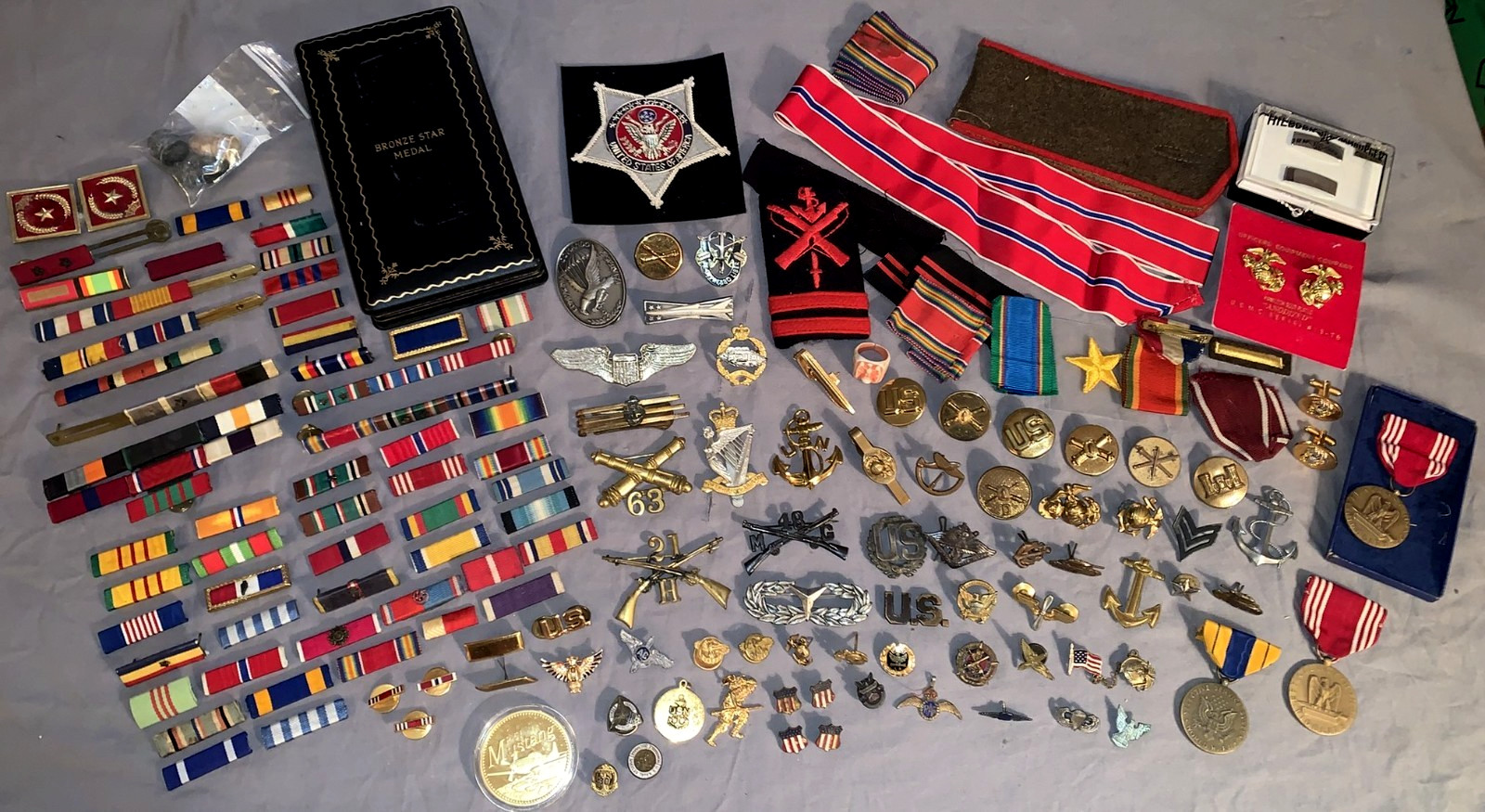 Great Big Lot Vintage Militaria Bars Medals Pins …