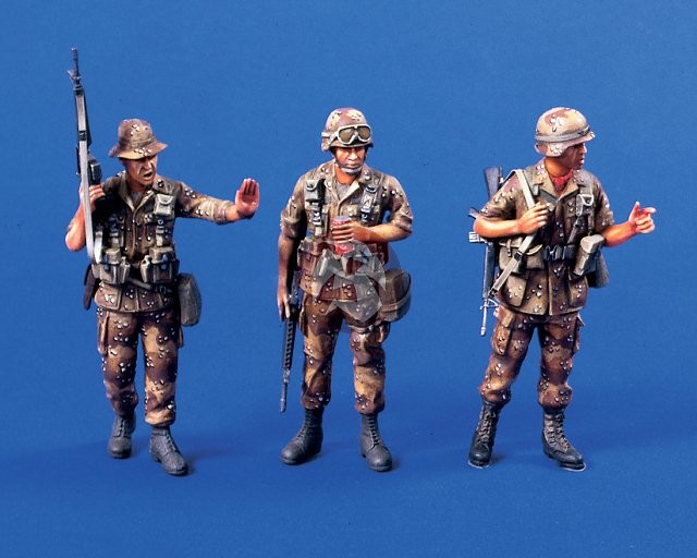 Unpainted 1/35 Resin Model U.S. Military Desert Shield Operation Kuwait War1211K