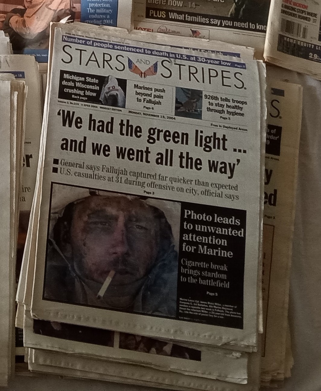 Early 2000’s Iraq War Stars & Stripes / Desert Voice 100+ Editions, HUGE LOT!