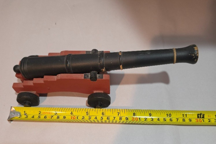 Vtg Wooden Decorative Cannon Replica Black Barrel Red Carriage 4 Wheels 12″ Long