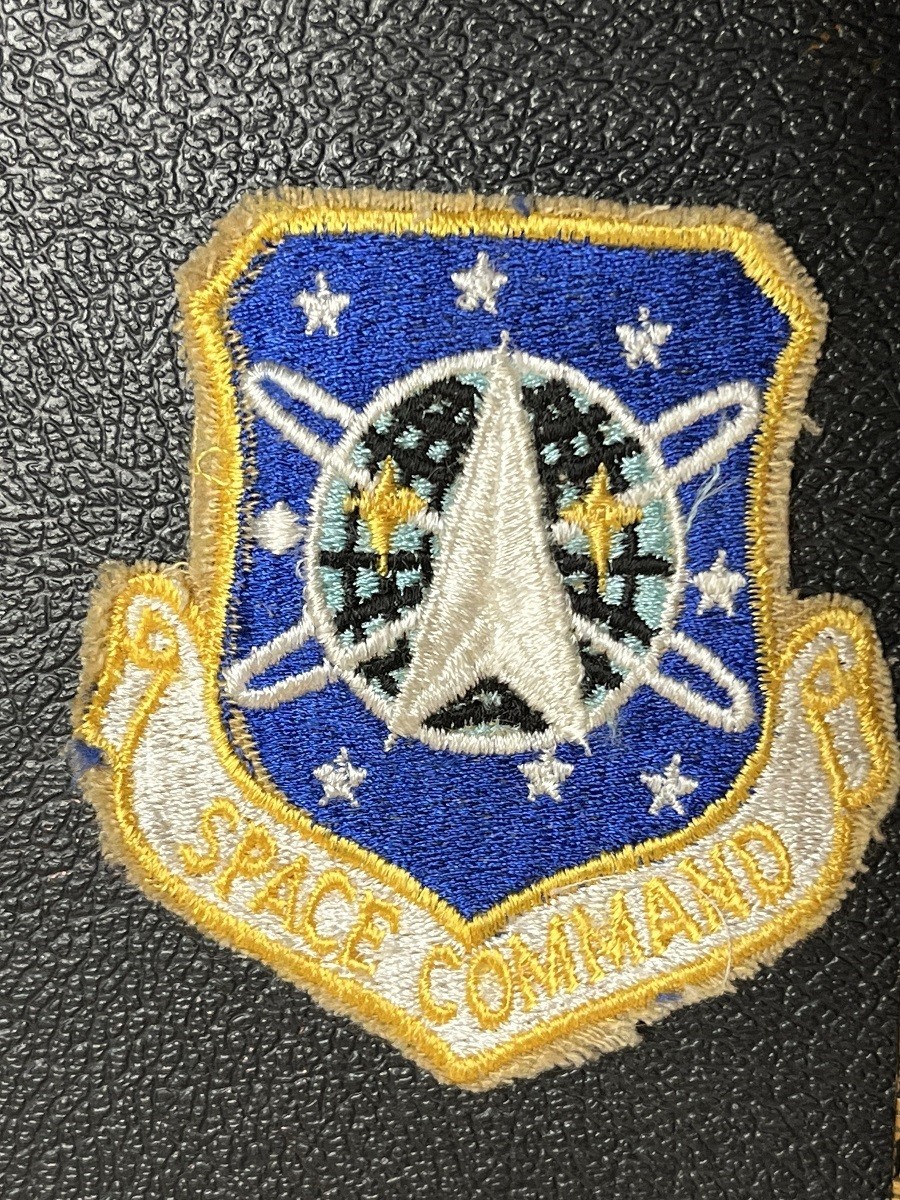 MILITARY PATCH SEW ON VINTAGE SPACE COMMAND BLUE YELLOW TRIM NEW