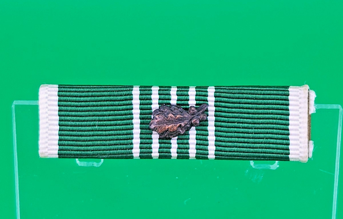 US Army Commendation ARCOM Slide-On Ribbon Bar w/ Bronze Oak Leaf Cluster Device