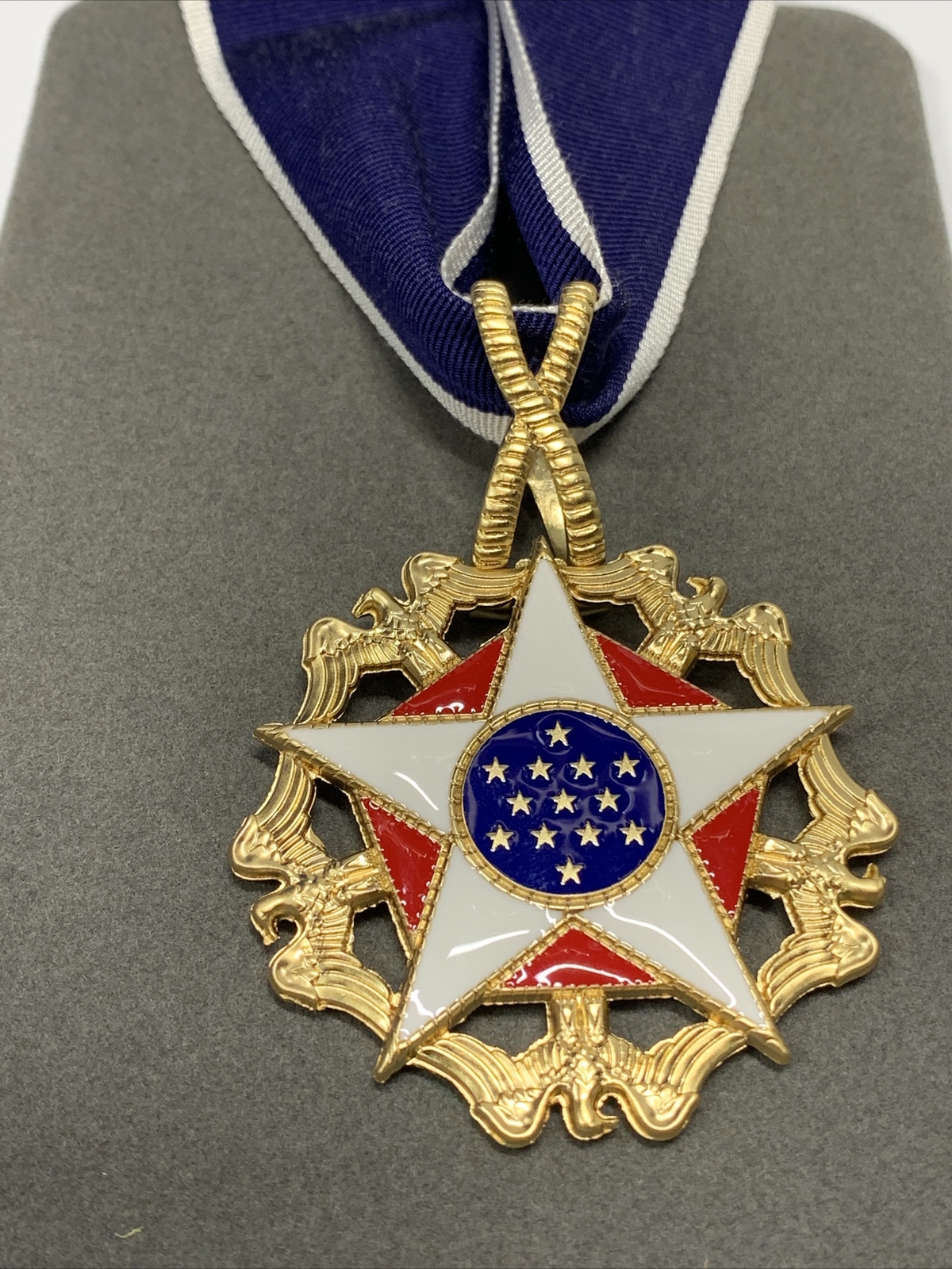 Stan Musial US Presidential Medal of Freedom Award Set W/ Certificate! Complete