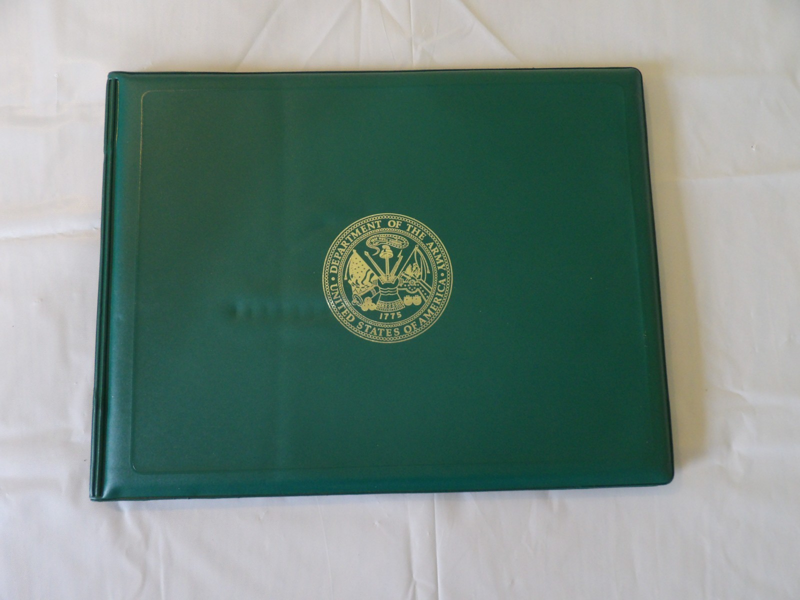 Department of Army green certificate diploma holder folder 8.5″ x 11″ see pics