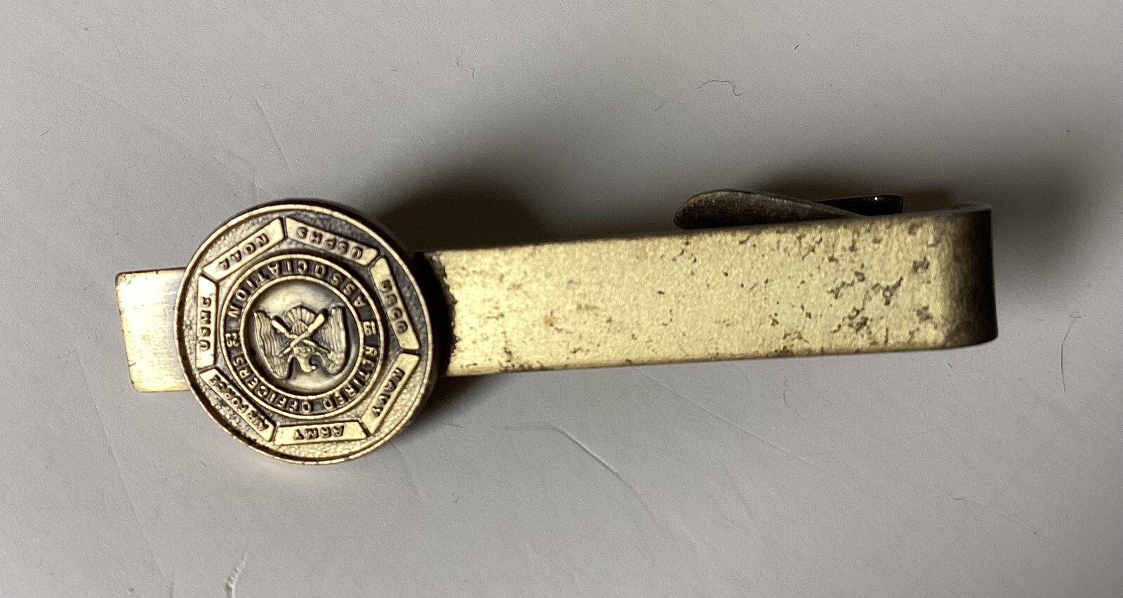 Vintage US Retired Officers Association Tie Bar