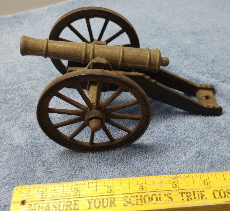 Cast Iron Field Cannon with Brass Barrel Desk Top Artillery Military