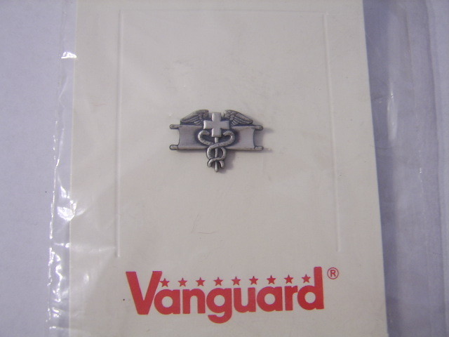 ARMY EXPERT MEDICAL QUALIFICATION BADGE AWARD NIP BY VANGUARD MINI SIZE