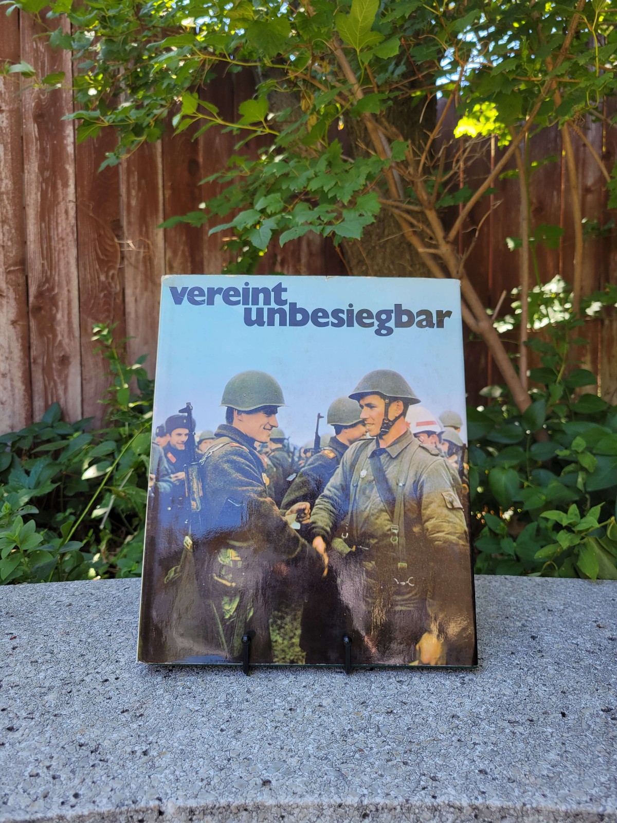 DDR East German “United invincible” Vereint unbesiegbar Book