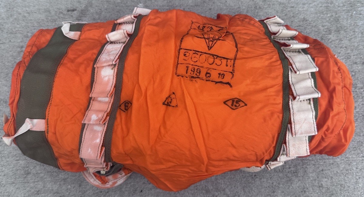 VTG 1996 CHINESE PLAAF TY-6 PARACHUTE DEPLOYMENT SLEEVE BAG D-BAG AIRBORNE