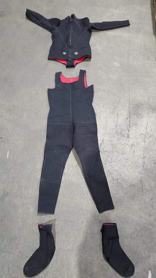 Surplus Military Wet Jacket, Overalls, Boots, Headcover, Size Small