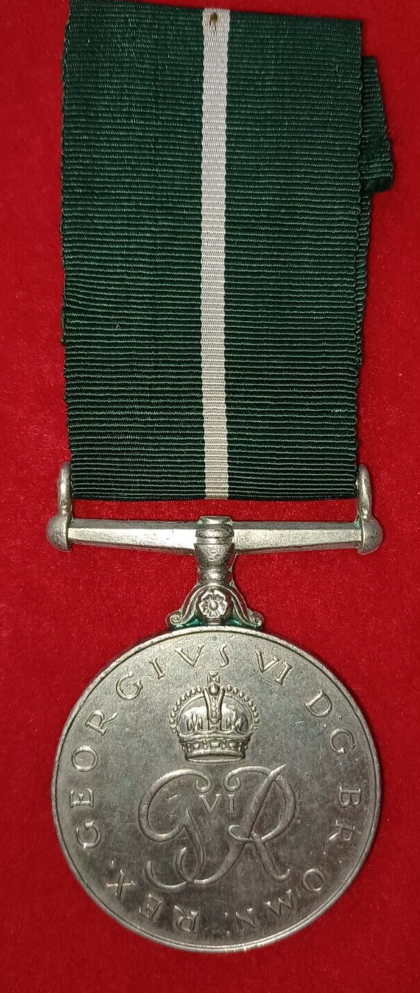 Pakistan Independence Medal 1947 named to Naik Karam Bux, 8th Punjab Regiment