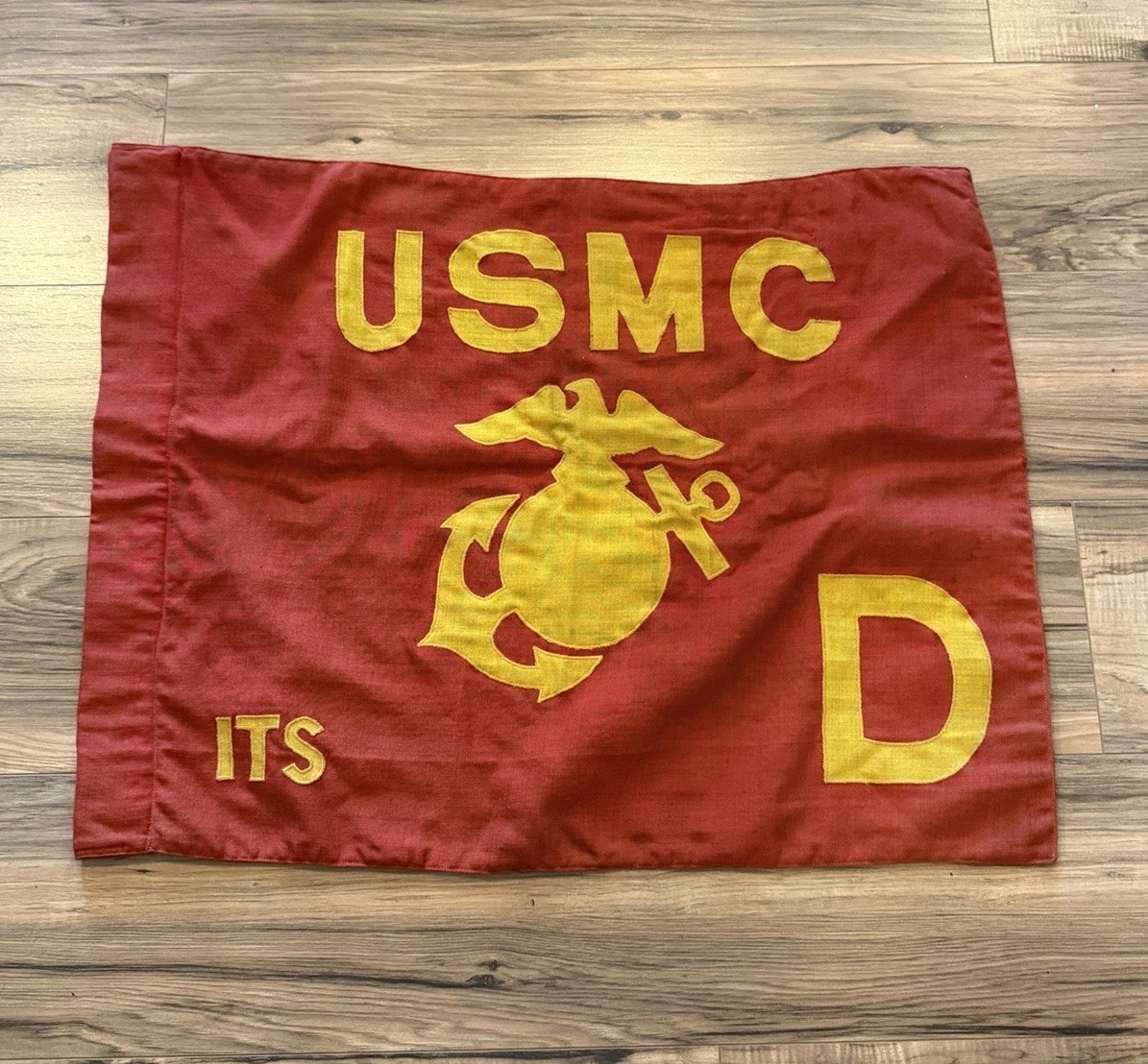 Vintage USMC Guidon Flag Infantry Training School Company D Date 4/1974