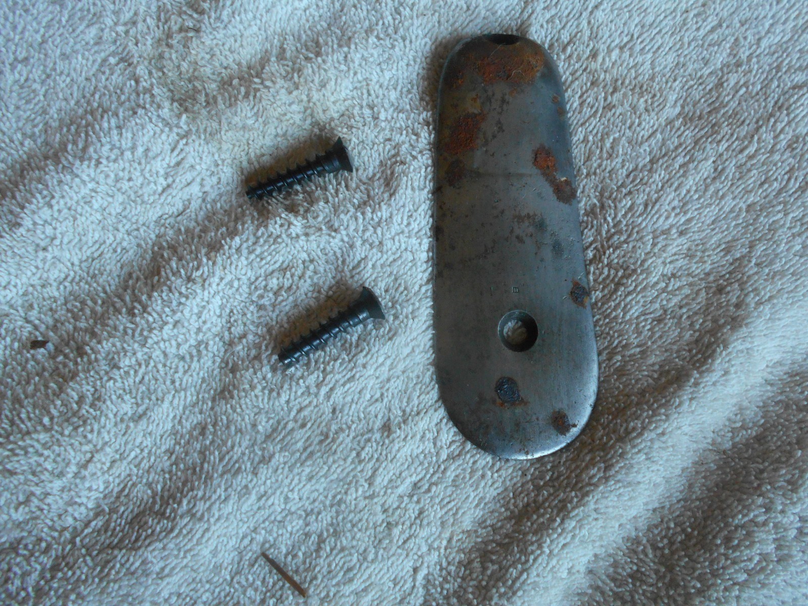argentine model 1909 mauser carbine rifle parts stock buttplate w stock screws