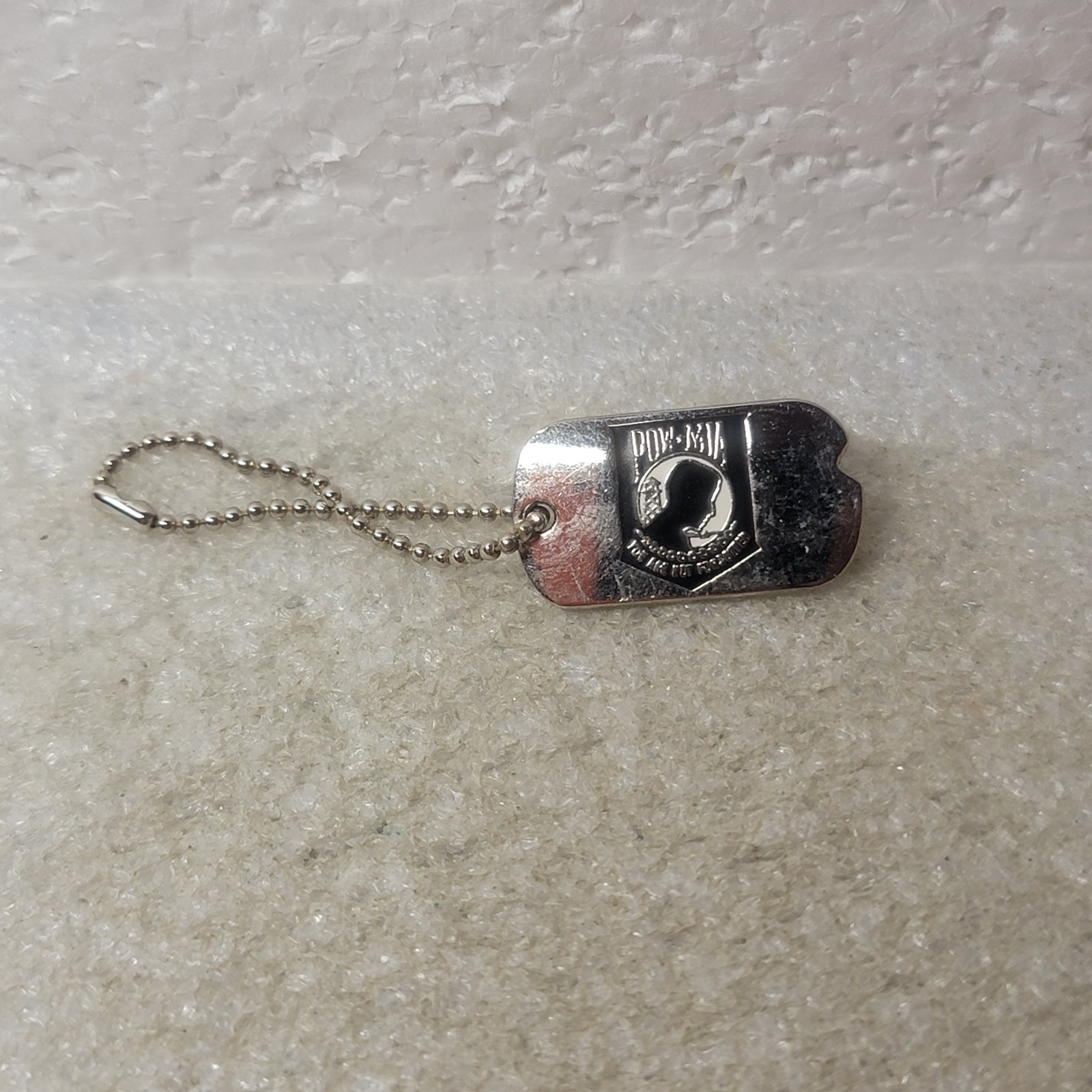 POW MIA You Are Not Forgotten Dog Tag Keychain Pin Vintage Military Honor P14230