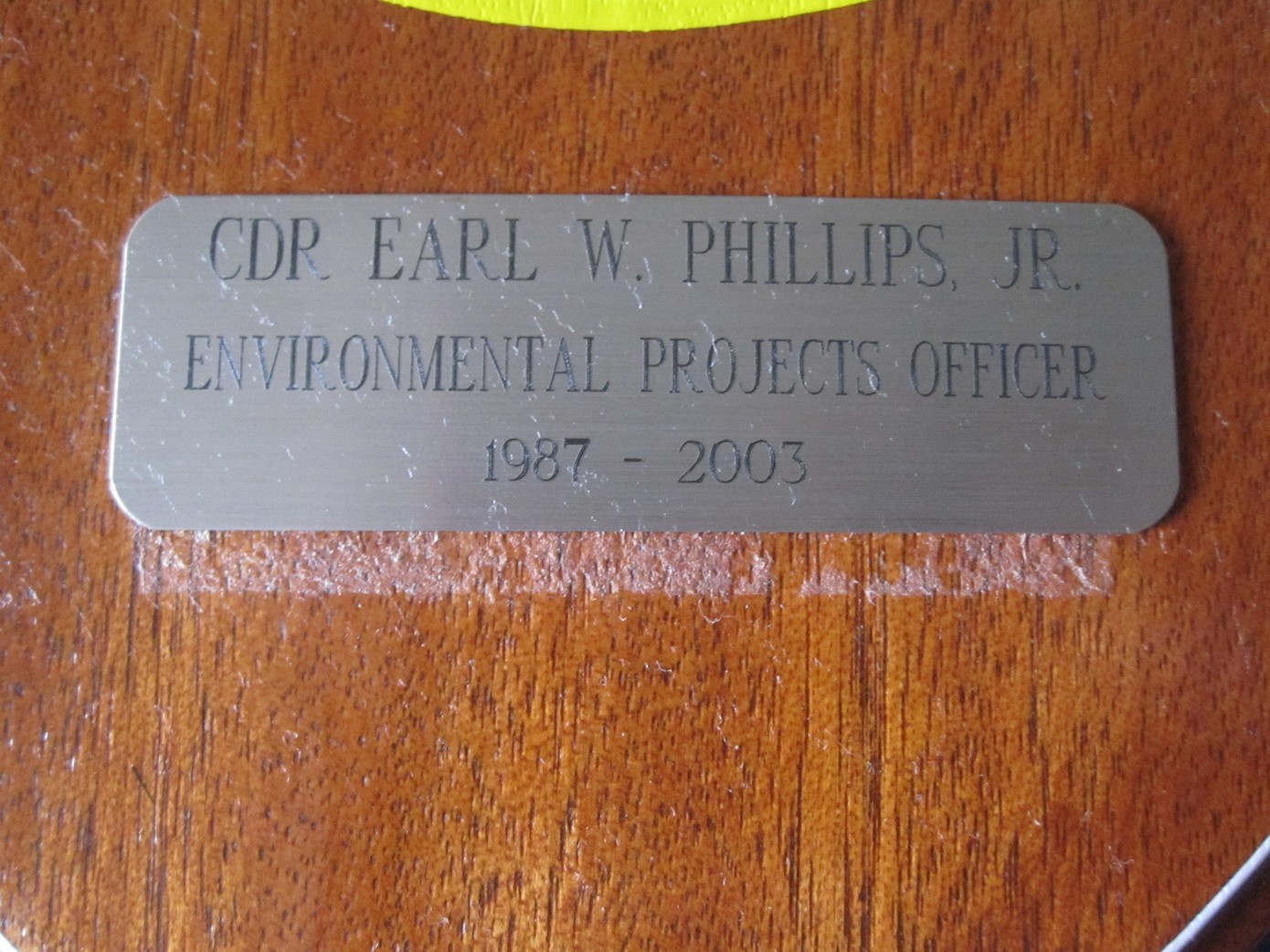 WOOD NAVAL FACILITIES ENGINEERING COMMAND PACIFIC NAVY UNIT COMMAND PLAQUE 87-03