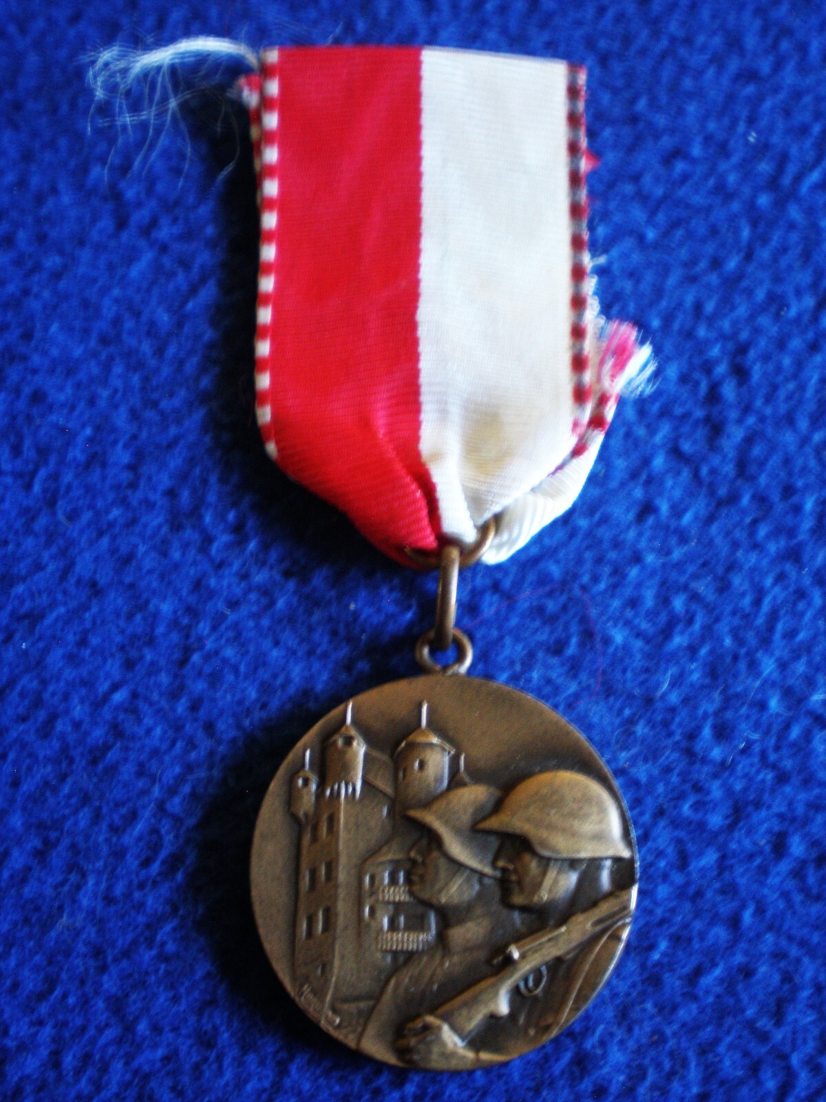 Switzerland: Medal of the City of Sierre to Its Soldiers 1939-1945