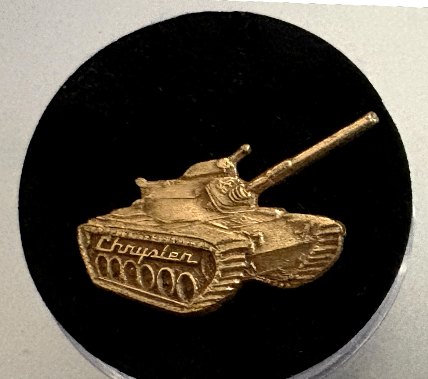 VTG CHRYSLER MILITARY TANK Pin Badge: Chrysler Tank Arsenal Plan, Warren MI
