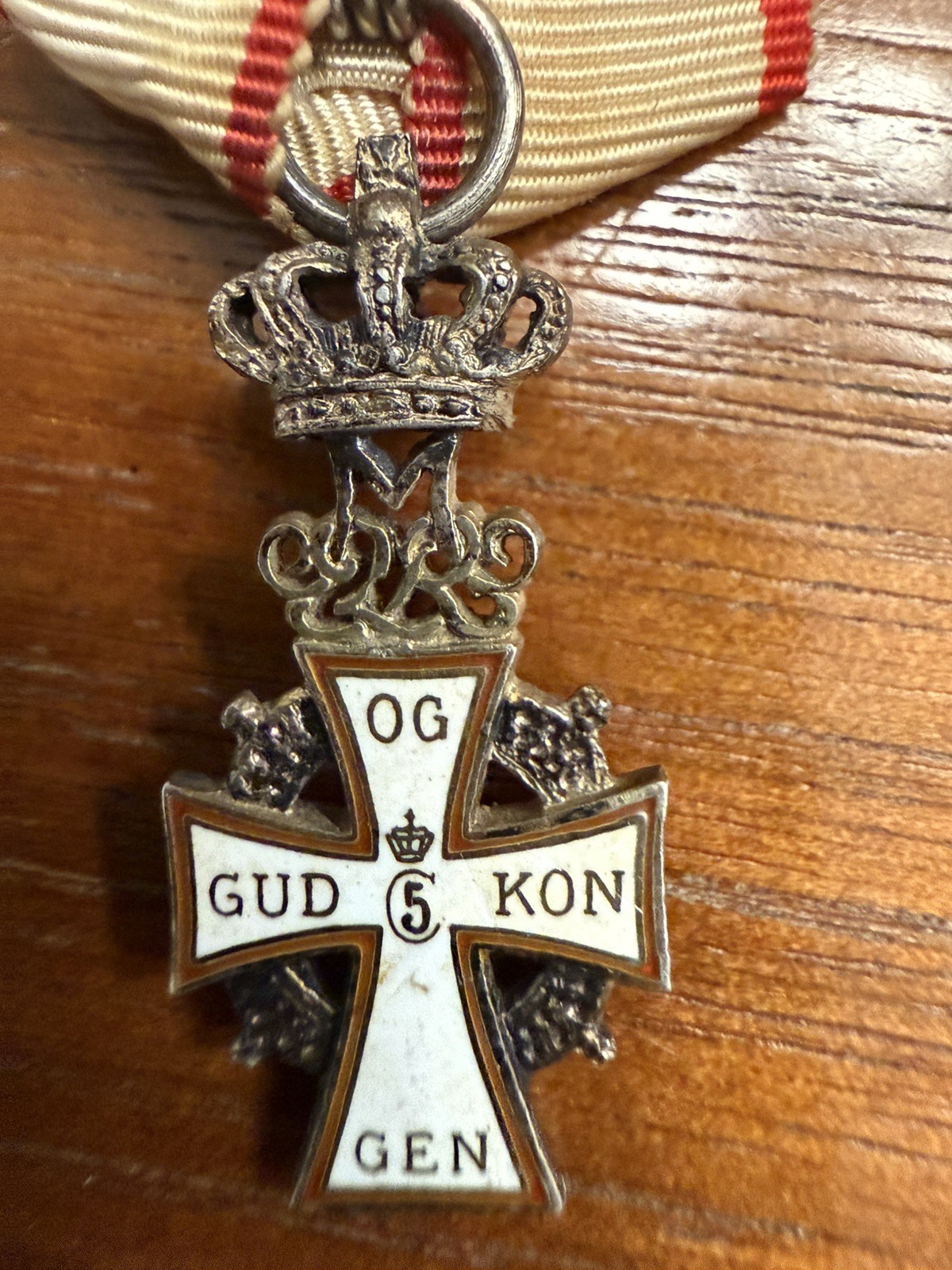 Denmark Order of Dannebrog Knight Cross Medal Badge Queen Margrethe II